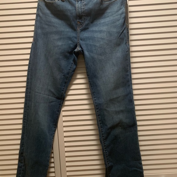 TRUE RELIGION JEANS. - Picture 2 of 7